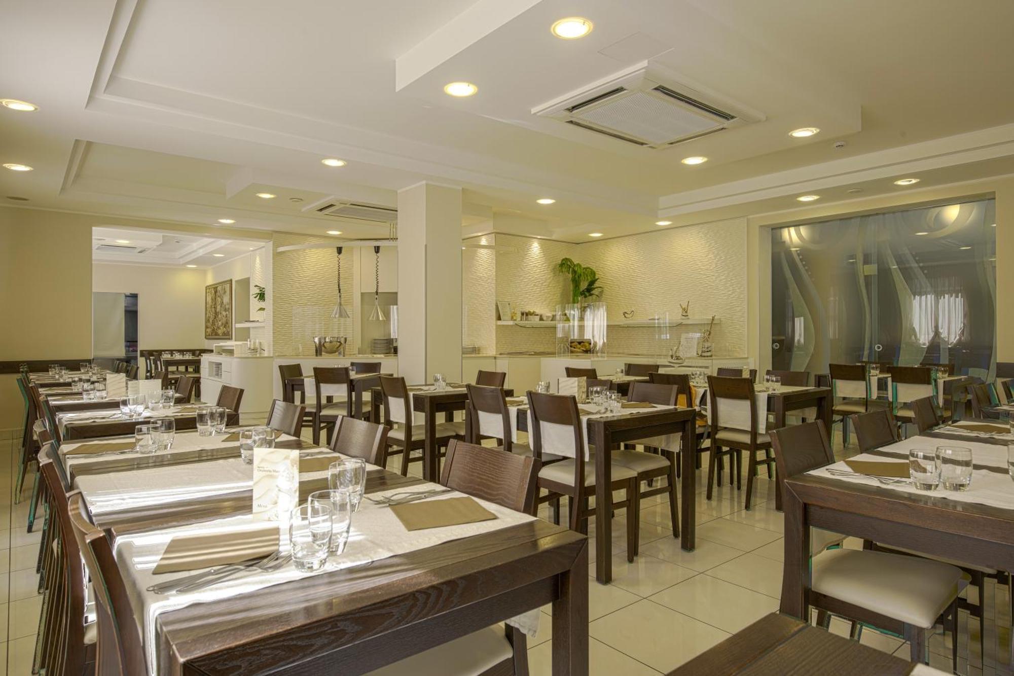 Hotel Ombretta Mare 리미니 외부 사진