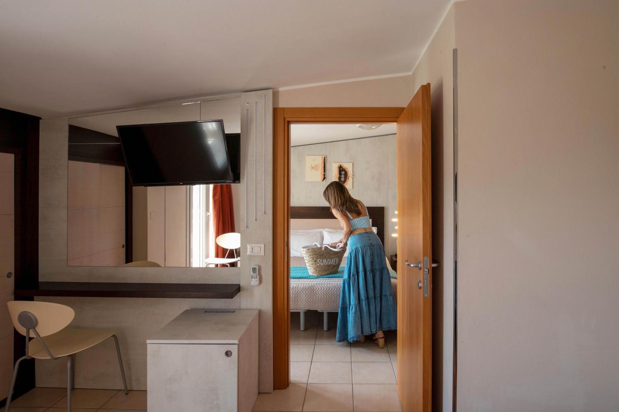 Hotel Ombretta Mare 리미니 외부 사진